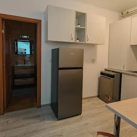 Apartament Hella Mamaia-nord *