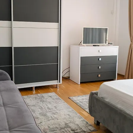 Hella Mamaia-nord Appartamento Năvodari