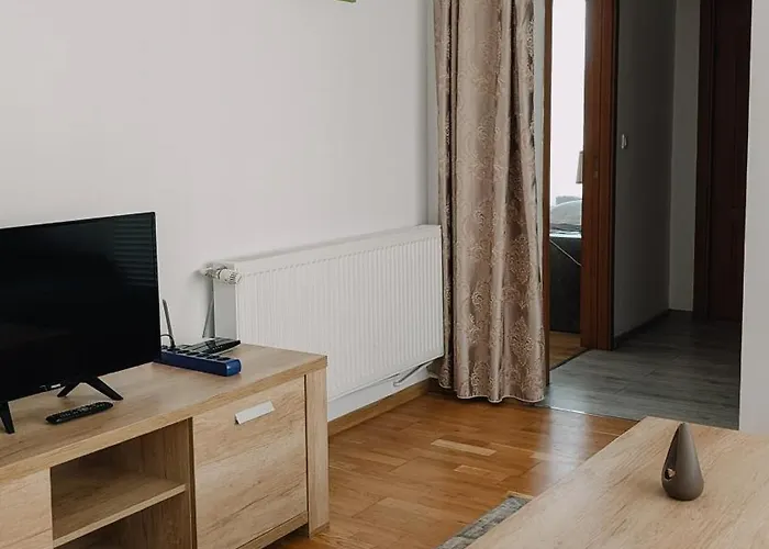 Hella Mamaia-nord Năvodari